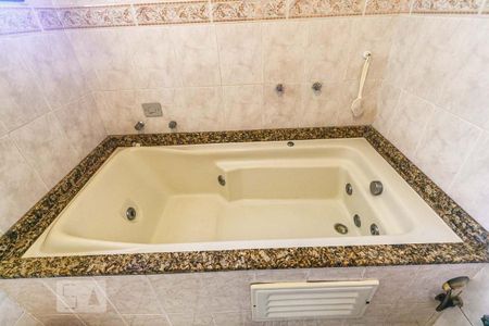 Casa à venda com 157m², 3 quartos e sem vaga Casa à venda com 157m², 3 quartos e sem vagaBanheiro do Quarto 1