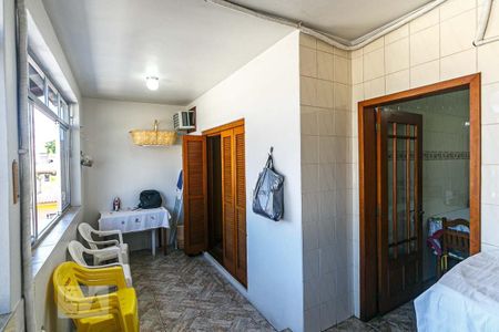 Casa à venda com 157m², 3 quartos e sem vaga Casa à venda com 157m², 3 quartos e sem vagaChurrasqueira