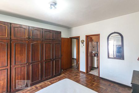 Quarto 1 de casa à venda com 3 quartos, 157m² em São João, Porto Alegre