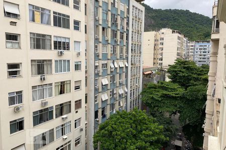 Vista de apartamento à venda com 3 quartos, 107m² em Copacabana, Rio de Janeiro