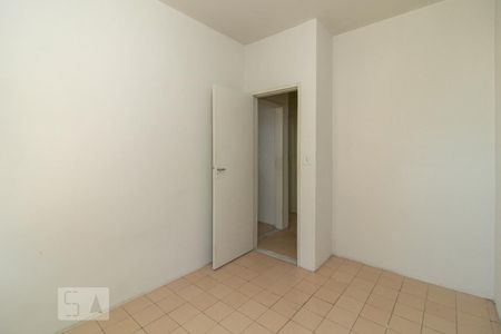 Quarto 1 de apartamento para alugar com 2 quartos, 60m² em Irajá, Rio de Janeiro