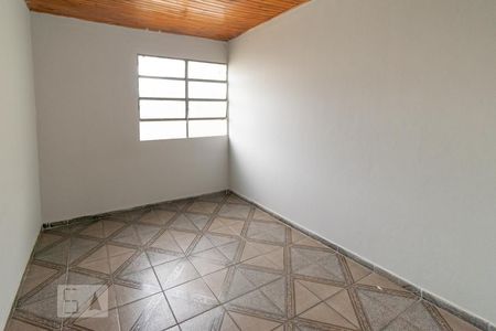 Quarto 1 de casa para alugar com 3 quartos, 100m² em Ceilândia Norte (ceilândia), Brasília