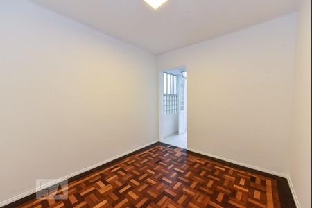 Studio à venda com 50m², 1 quarto e sem vagaSala