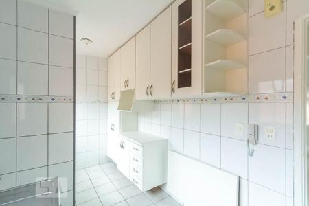 Apartamento à venda com 54m², 2 quartos e 1 vaga Apartamento à venda com 54m², 2 quartos e 1 vagaArmários