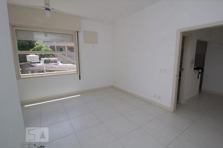 Sala/Quarto de apartamento à venda com 1 quarto, 34m² em Centro, Rio de Janeiro