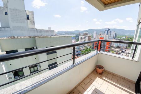 Sacada de apartamento para alugar com 2 quartos, 62m² em Agronômica, Florianópolis