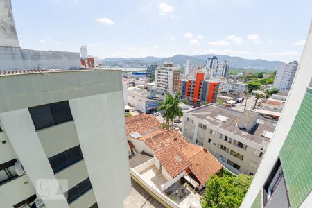 Vista de apartamento para alugar com 2 quartos, 62m² em Agronômica, Florianópolis