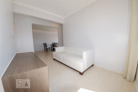 Sala de apartamento para alugar com 2 quartos, 62m² em Agronômica, Florianópolis