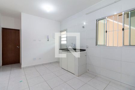 Sala/Cozinha de apartamento para alugar com 1 quarto, 42m² em Vila Cosmopolita, São Paulo