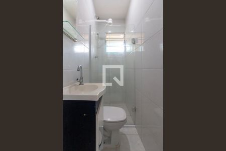 Banheiro de apartamento para alugar com 1 quarto, 42m² em Vila Cosmopolita, São Paulo