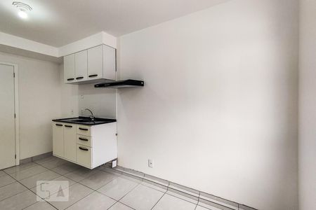 Sala de apartamento à venda com 1 quarto, 24m² em Paraíso do Morumbi, São Paulo