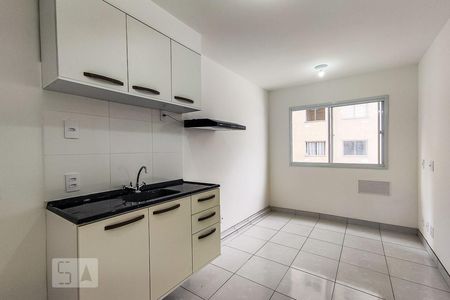 Cozinha de apartamento à venda com 1 quarto, 24m² em Paraíso do Morumbi, São Paulo