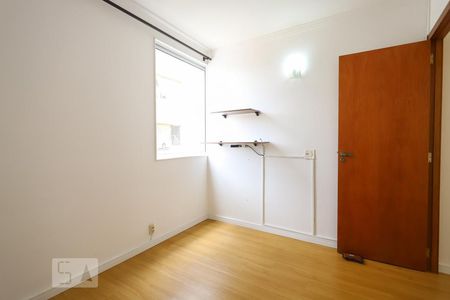 Quarto 2 de apartamento à venda com 2 quartos, 50m² em Vila Celeste, São Paulo