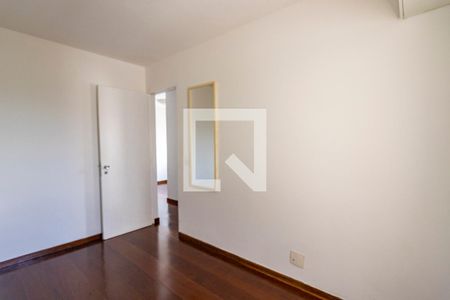 Quarto 1 de apartamento para alugar com 2 quartos, 56m² em Moema, São Paulo