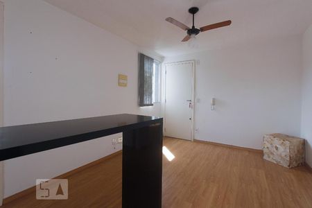 SALA de apartamento à venda com 2 quartos, 36m² em Jardim Leopoldina, Porto Alegre