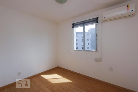 QUARTO 1 de apartamento à venda com 2 quartos, 36m² em Jardim Leopoldina, Porto Alegre