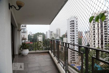 Varanda da Sala de apartamento à venda com 3 quartos, 217m² em Vila Andrade, São Paulo