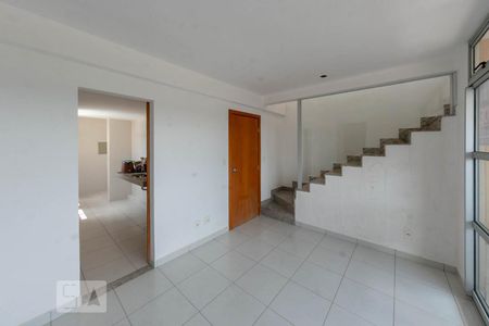 Sala de apartamento para alugar com 2 quartos, 130m² em Salgado Filho, Belo Horizonte