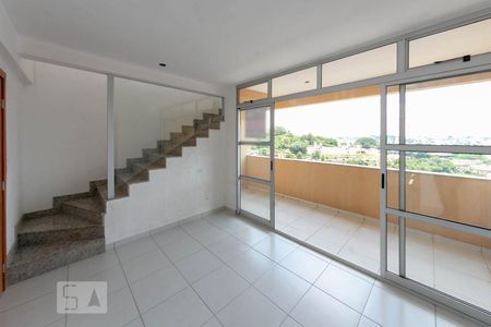 Sala de apartamento para alugar com 2 quartos, 130m² em Salgado Filho, Belo Horizonte