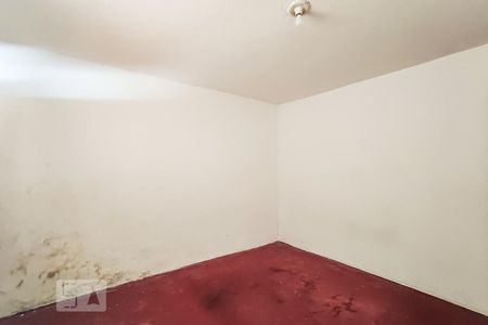 Quarto de casa para alugar com 1 quarto, 40m² em Parque Pinheiros, Taboão da Serra