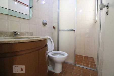 Banheiro de apartamento para alugar com 1 quarto, 50m² em Cidade Monções, São Paulo