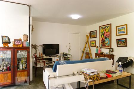 Sala de apartamento para alugar com 3 quartos, 200m² em Barra da Tijuca, Rio de Janeiro