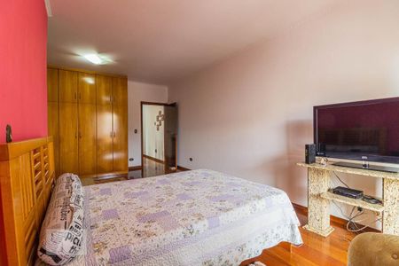 Suite 1 de casa à venda com 3 quartos, 305m² em Vila Valparaiso, Santo André