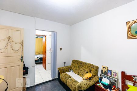 Sala de casa à venda com 5 quartos, 200m² em Vila Paulo Silas, São Paulo