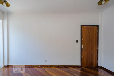 Sala de apartamento para alugar com 2 quartos, 70m² em Nova Suíssa, Belo Horizonte