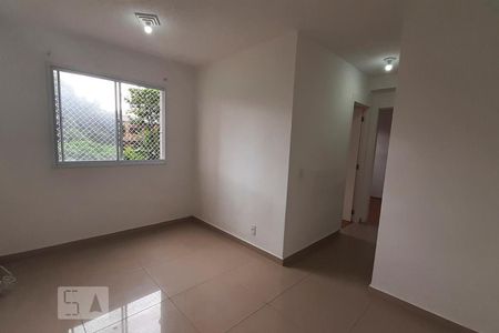 Sala de apartamento para alugar com 2 quartos, 43m² em Vila Ema, São Paulo