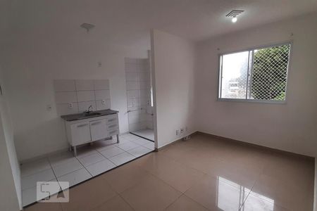 Sala de apartamento para alugar com 2 quartos, 43m² em Vila Ema, São Paulo