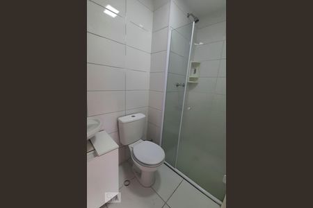 Banheiro de apartamento para alugar com 2 quartos, 43m² em Vila Ema, São Paulo