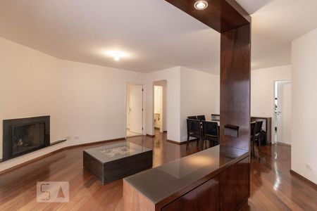 Sala de apartamento para alugar com 4 quartos, 142m² em Itaim Bibi, São Paulo