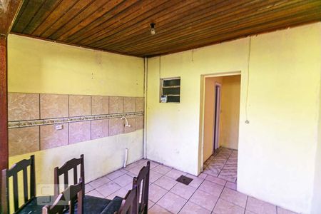 Cozinha de casa de condomínio à venda com 2 quartos, 46m² em Campo Novo, Porto Alegre