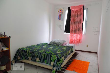 Quarto 1 de apartamento para alugar com 2 quartos, 64m² em Praia Comprida, São José