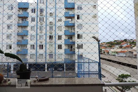 Sala - Vista de apartamento para alugar com 2 quartos, 64m² em Praia Comprida, São José