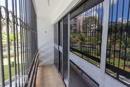 Sala de apartamento para alugar com 2 quartos, 64m² em Área Octogonal, Brasília