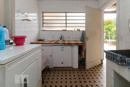 Casa para alugar com 400m², 4 quartos e 6 vagas