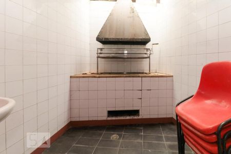 Casa para alugar com 400m², 4 quartos e 6 vagas Casa para alugar com 400m², 4 quartos e 6 vagasChurrasqueira e forno