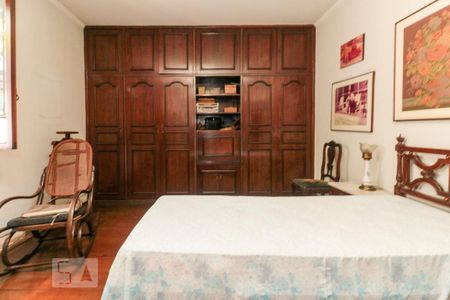 Casa para alugar com 400m², 4 quartos e 6 vagas Casa para alugar com 400m², 4 quartos e 6 vagasQuarto 2