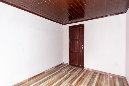 Quarto 1 de casa para alugar com 2 quartos, 120m² em Santa Cândida, Curitiba