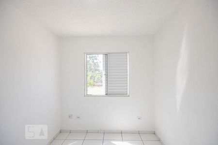 Quarto 2 de apartamento para alugar com 2 quartos, 47m² em Parque Marabá, Taboão da Serra