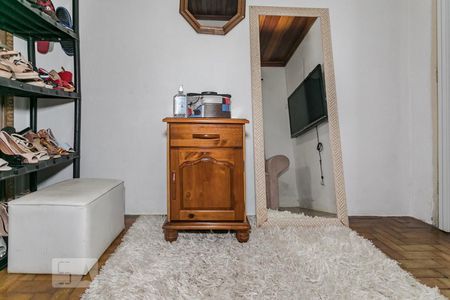 Quarto 1 de casa para alugar com 2 quartos, 60m² em Vila Natal, Mogi das Cruzes