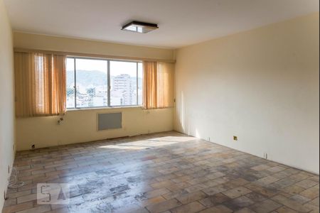 Apartamento à venda com 164m², 3 quartos e 1 vagaSala 