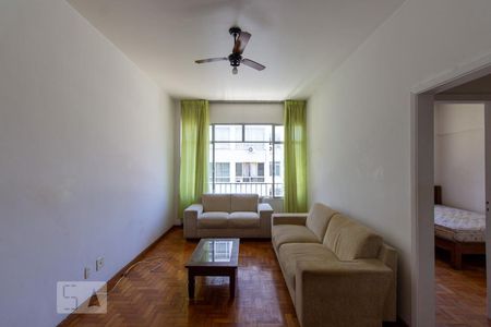 Sala de apartamento para alugar com 2 quartos, 80m² em Botafogo, Rio de Janeiro