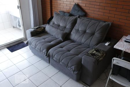 Sofá da Sala de apartamento à venda com 1 quarto, 50m² em Encantado, Rio de Janeiro