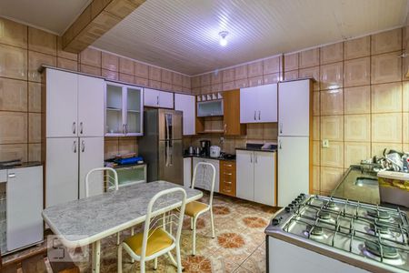 Casa à venda com 155m², 2 quartos e sem vaga Casa à venda com 155m², 2 quartos e sem vagaCozinha