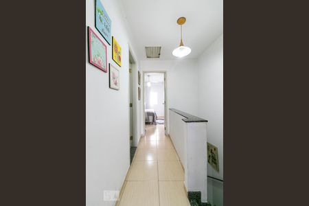 Corredor de casa à venda com 3 quartos, 116m² em Vila Gomes Cardim, São Paulo