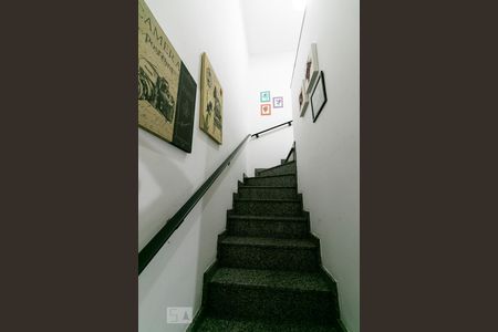Sala - Escadas de casa à venda com 3 quartos, 116m² em Vila Gomes Cardim, São Paulo