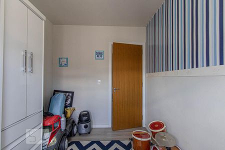 Quarto 1 de apartamento para alugar com 2 quartos, 47m² em Santo Antônio, São José dos Pinhais